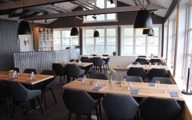 Brygga Restaurant & Room