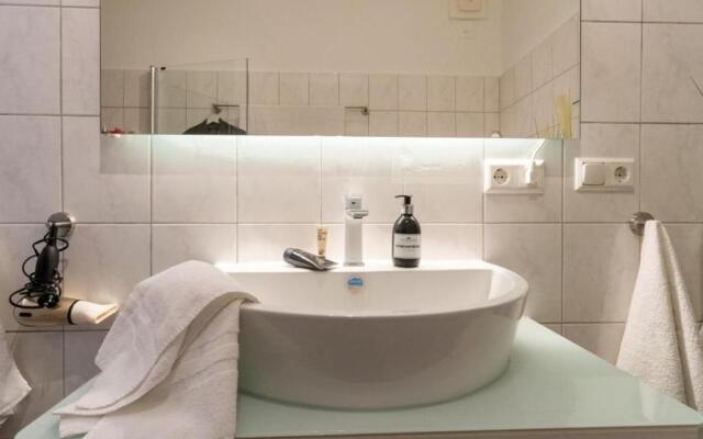 Strandhotel-Heiligenhafen-Wohnung-125-Typ-II-Meerblick-im-Strandhotel