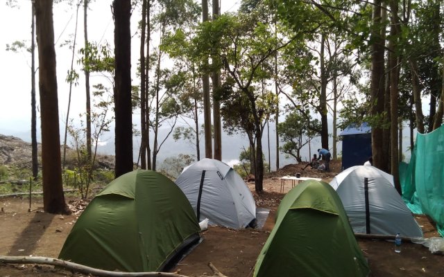 Lake View Camp