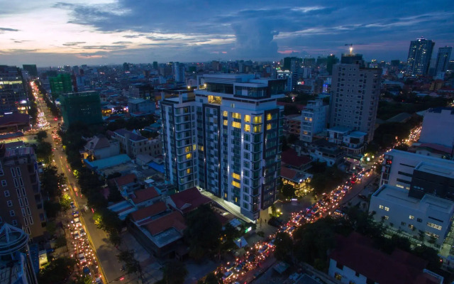 Naki Suites at Silvertown