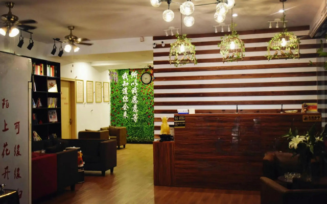 Moshang Huakai Liyi Hotel (Wuhu Limin Middle Road Branch)