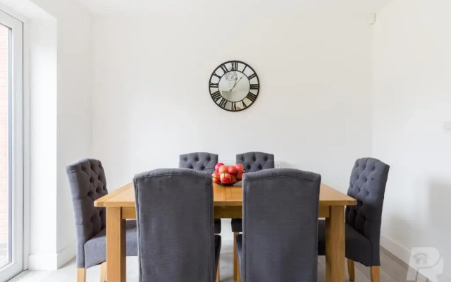 Birmingham Estate - Contractor & Group Accommodation - Secure Parking