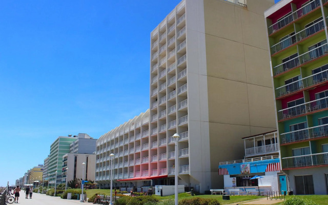 Ocean Sands Resort, Oceanfront, Virginia Beach by Vacatia