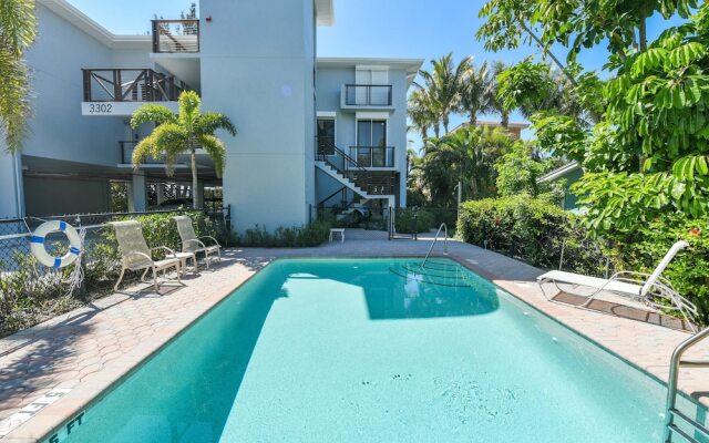 The Beach Front Apartment 3