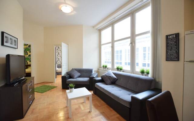 Budget Apartment by Hi5 - Fehérhajó