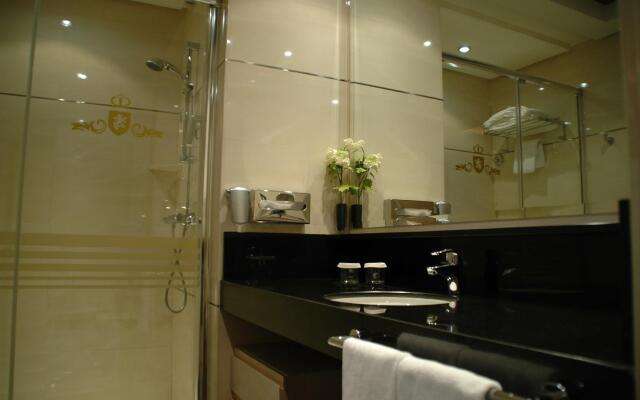 Washington Parquesol Suites & Hotel