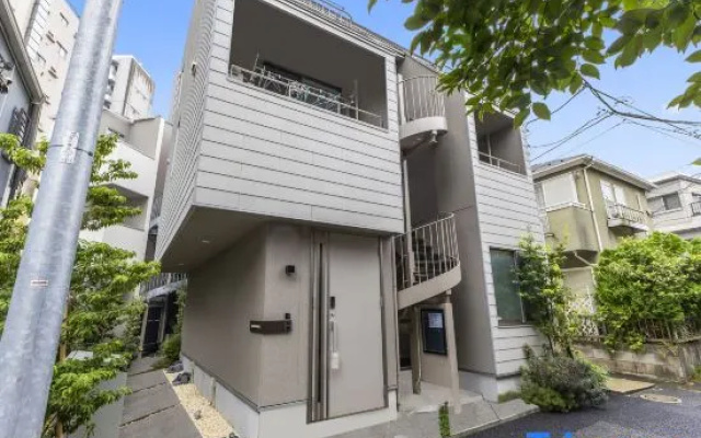 Nishi Shinjyuku 204