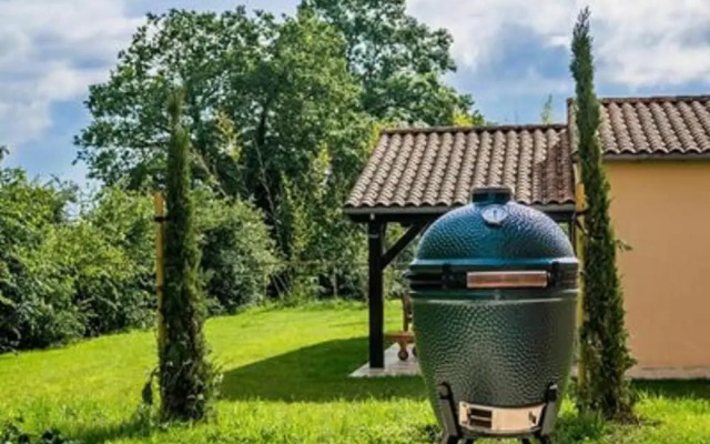 Spacious Villa With Large Garden