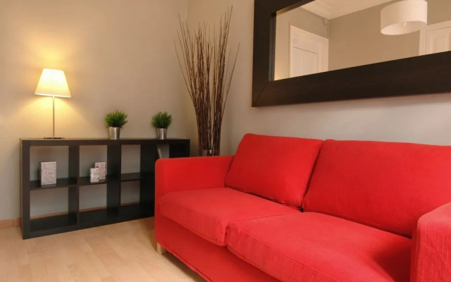 La Pedrera Apartment