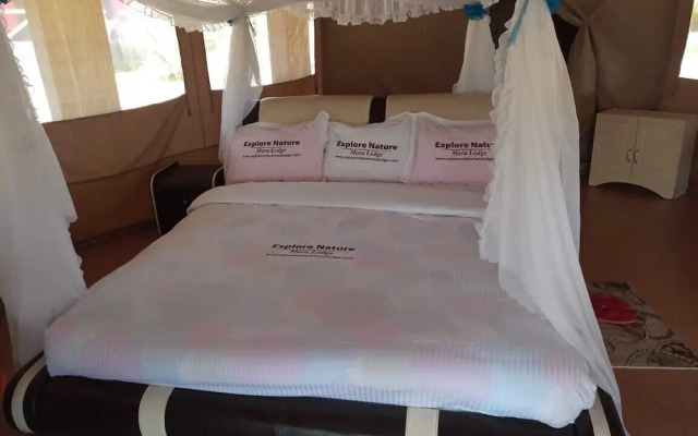 Explore Nature Mara Lodge