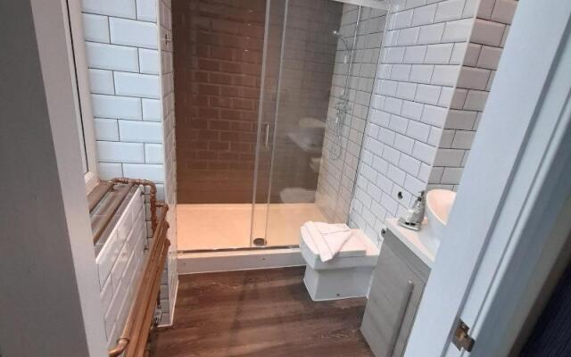 Potbank Aparthotel