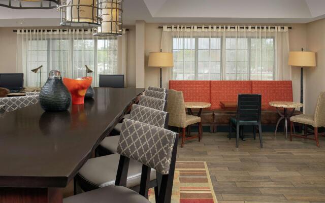 Hampton Inn Kansas City The Legends