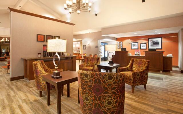 Hampton Inn & Suites El Paso-Airport