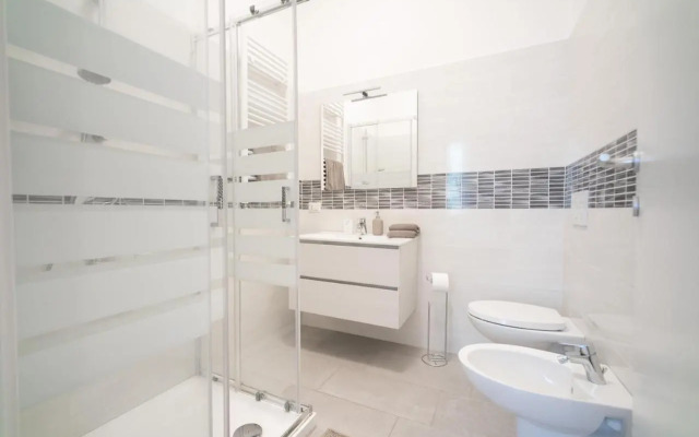 Spacious Apartment - 4 Bedrooms and 3 Bathrooms