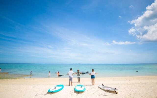 Keiki BeachHouse & Cafe