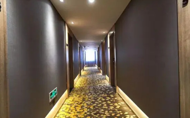 Yijia Hotel (Changting Tengfei Branch)