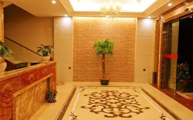 Danxiashan Zhanglaofeng Hotel