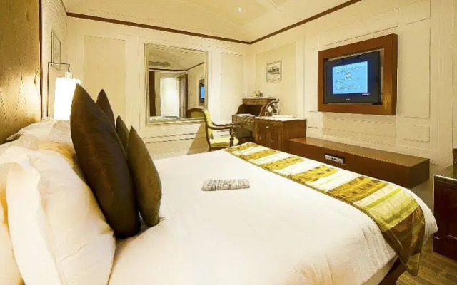 Tivoli Garden Resort