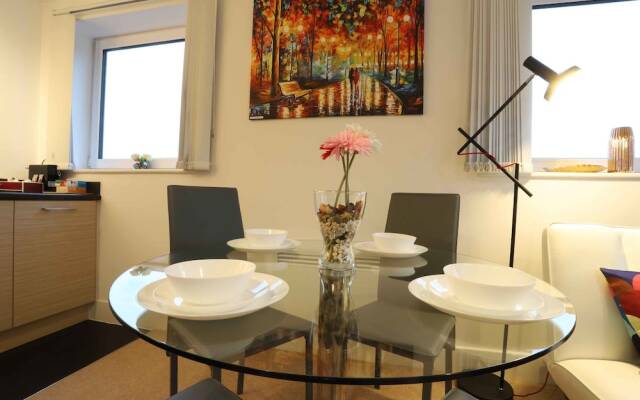 Mailbox Grand Central Prime Apartment- City View