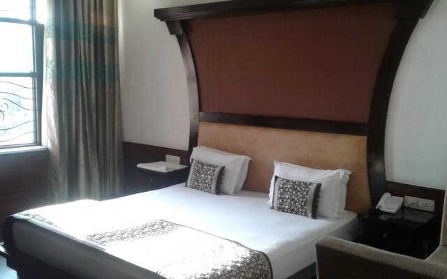 Hotel Empire BnB Gurgaon