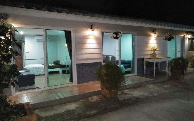 Oui Kaew Homestay