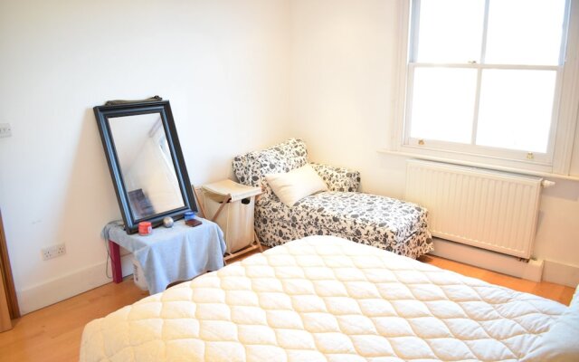 1 Bedroom Flat Sleeps 2 in Tufnell Park