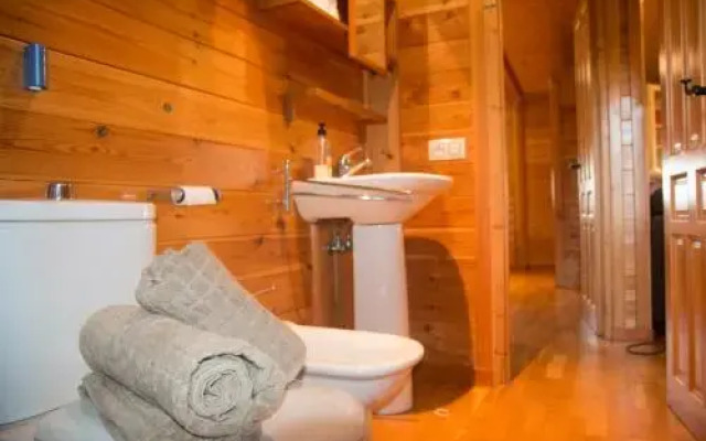 Wood House Close Beach