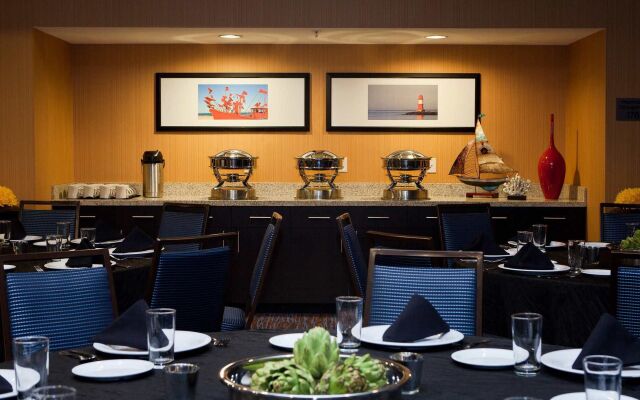 Courtyard by Marriott Galveston Island