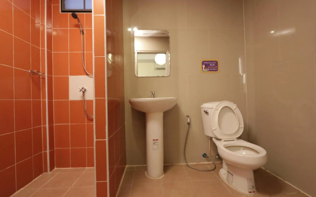 Nunglen Hotel (SHA Certified)