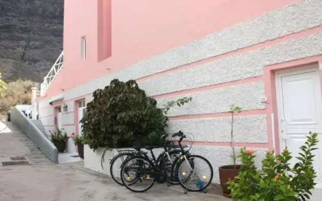 Apartamentos El Guirre