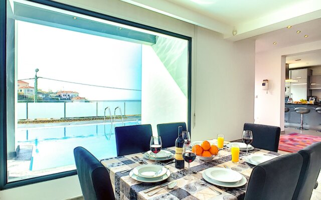 Villa Mar do Norte by MHM