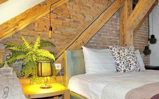 Wood House Republicii