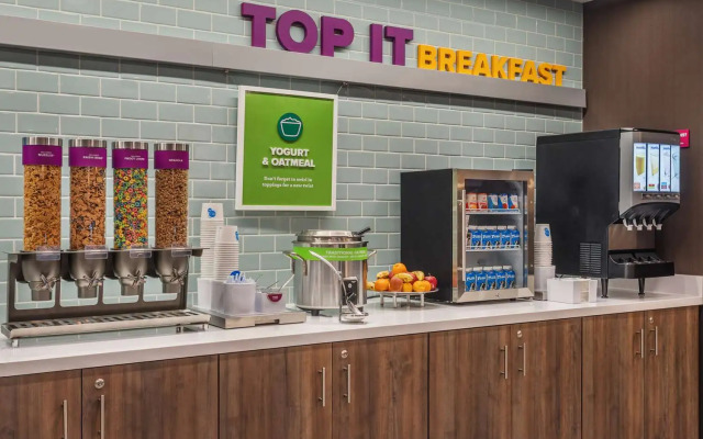 Tru By Hilton Janesville