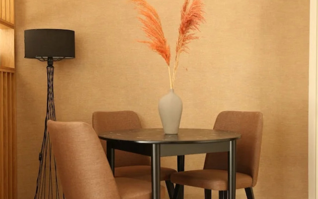 Lamira Serviced Apartments