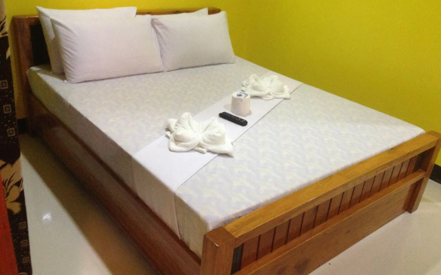 Citrine Tourist Travel Lodge