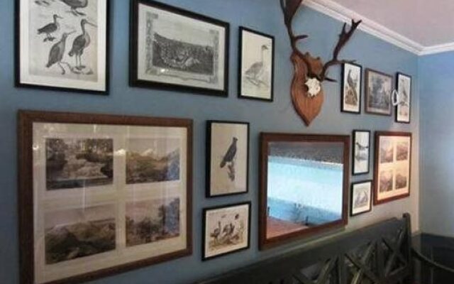 Loch Lomond Arms Hotel