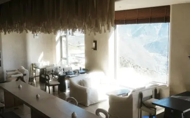 Yunmanshan Luxury Homestay (Feilai Temple Scenic Area)