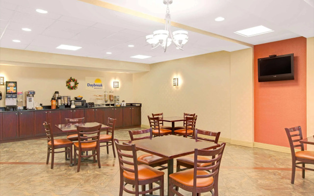 Red Roof Inn Bordentown - McGuire AFB