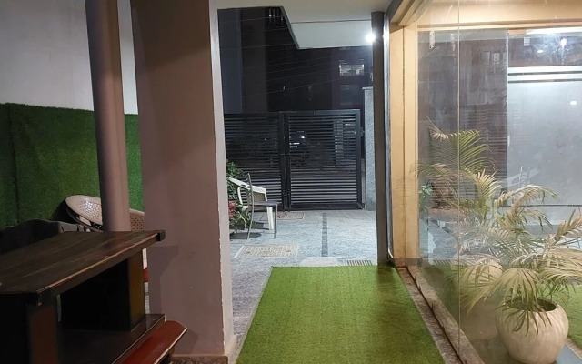 The Lodgers Two BHK serviced Apartment