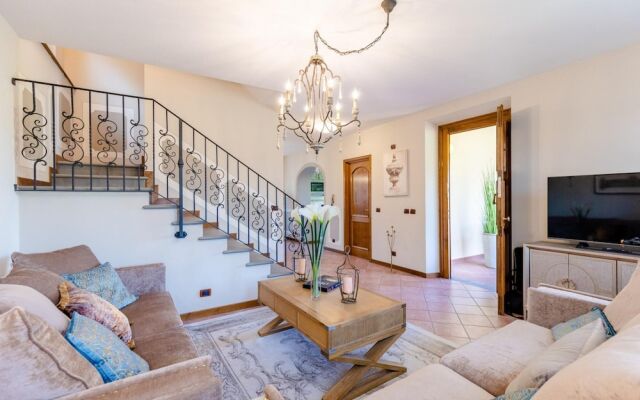 Nonna Bianca Farmhouse