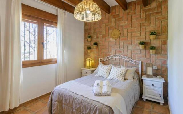 Cortijo Rueda Campos Tolox by Ruralidays