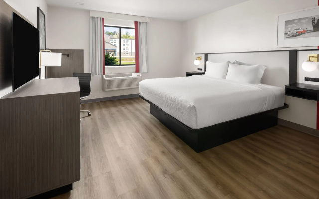 Ramada by Wyndham York Harrisburg Hershey