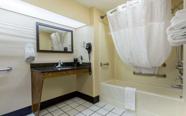 Quality Inn Laurinburg