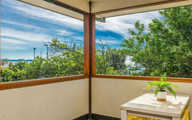 Quiksilver Apartments
