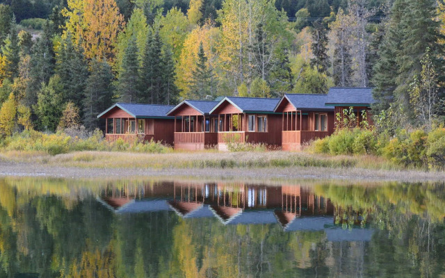 Summit Lake Lodge