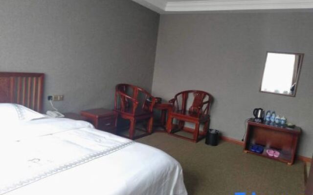 Yulonggu Hotel
