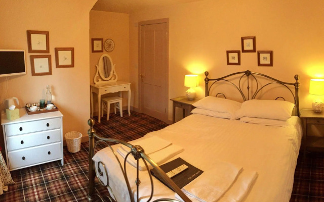 Thatched Cottage Hotel