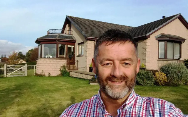 One Strathview B&B