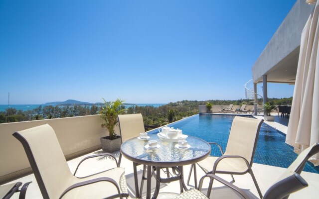 View Peche Villa 8 Bed 180 Degree Views across the Andaman Sea