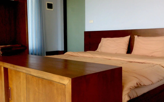 The W Villa
